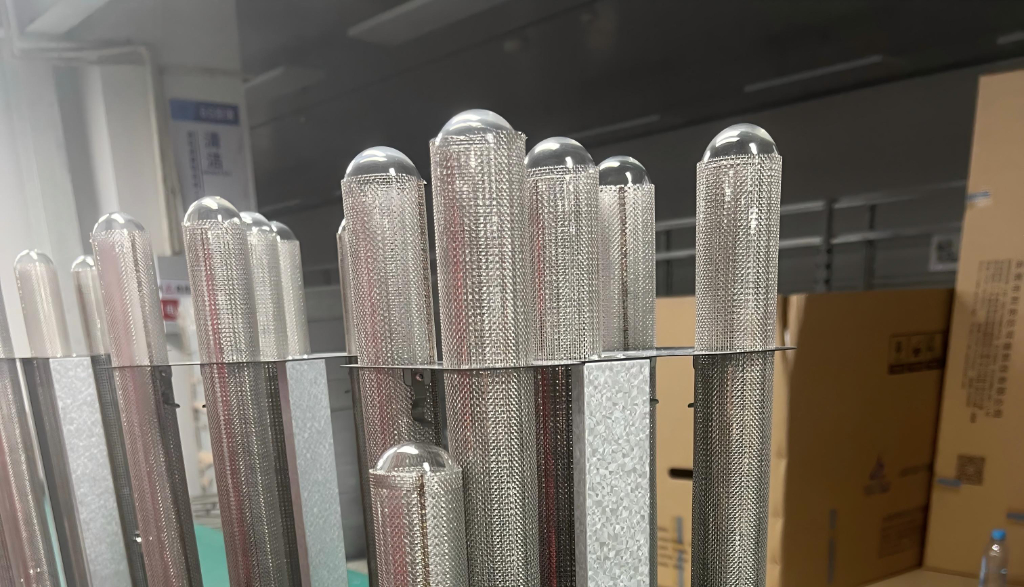 动态离子衍生装置